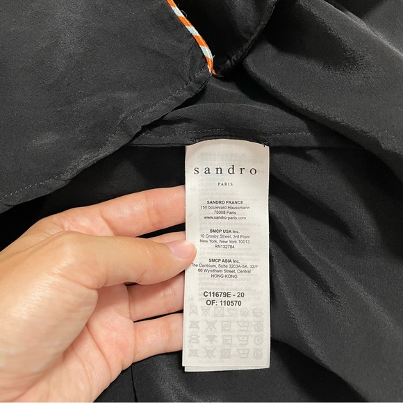 Sandro Paris ‘Paul’ Piped Silk V-Neck Blouse Black Size 1 / Small - Picture 10 of 12